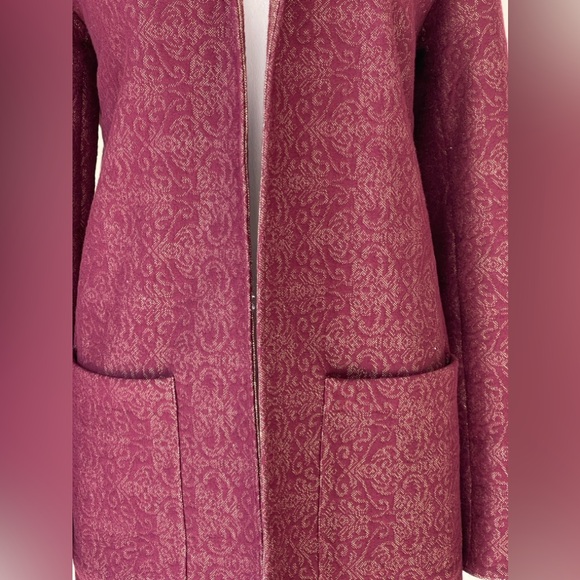 Chico’s Shine Purple and Gold Long Sleeve Long Open Jacket with Front Pockets - Picture 3 of 8